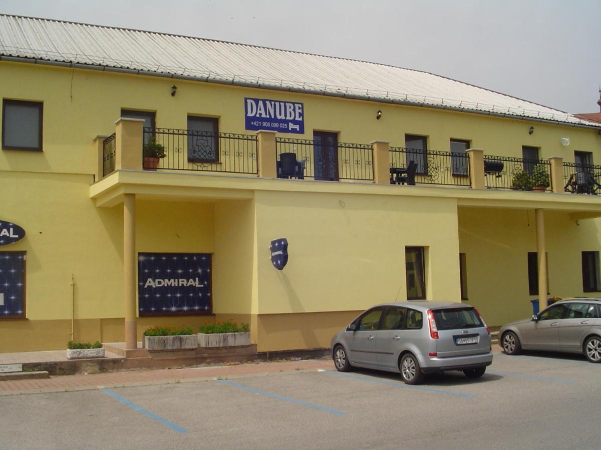 Ubytovanie Danube Sturovo Exterior foto
